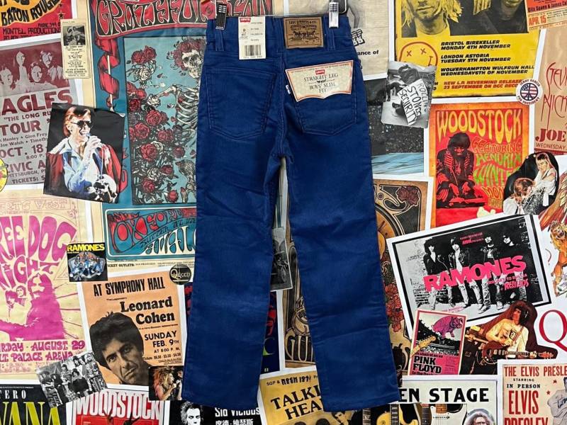 Vintage Kinder Jungen 90Er Jahre Blau Cord Deadstock Levi's White Tab Gerades Bein Slim Fit Hose Größe 8 Alter 7-8 Usa Levi Strauss Retro von VettedVintageWares