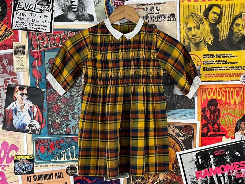 Vintage Mädchen Retro 60Er-70Er Jahre Gelb Orange Blau Kariert Gesmokt Langarm Kragen Zurück Zu Schule Adrette Mod Kleid Größe 6 Alter 5-6 Academia von VettedVintageWares