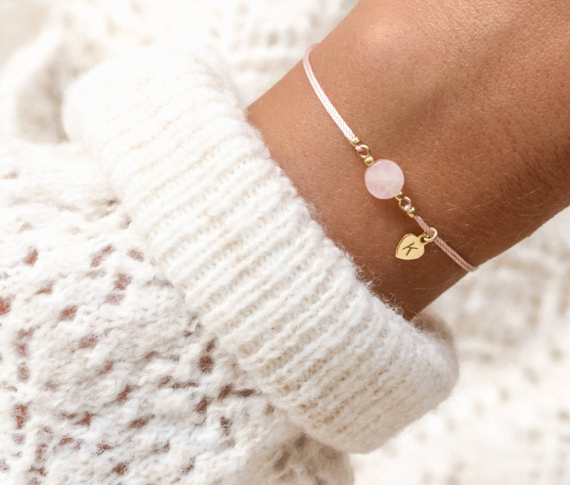 Personalized Rose Quartz Bracelet/Bridal von VeviqueJewelry