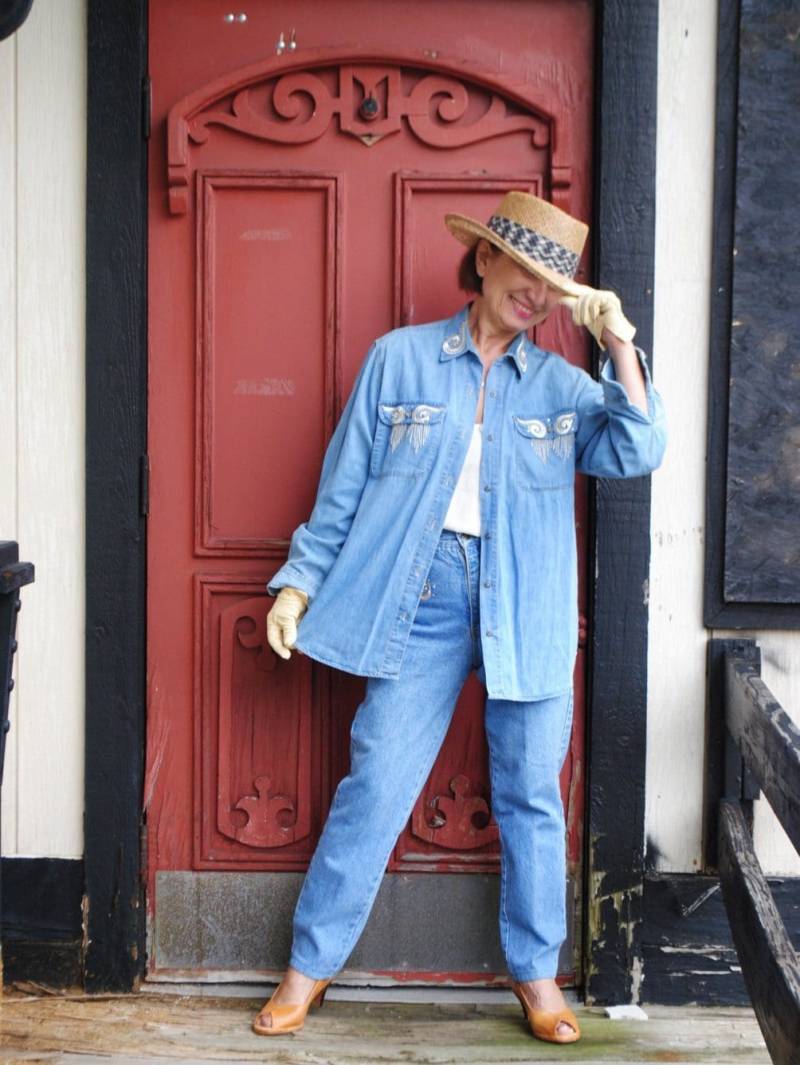 Cowboy Geist. Vintage 1980Er Jahre Hellblauer Denim-Jeansanzug Weites Hemd Und High Waist Jeans. Von Blue Zone.größe 37 von VezaVe