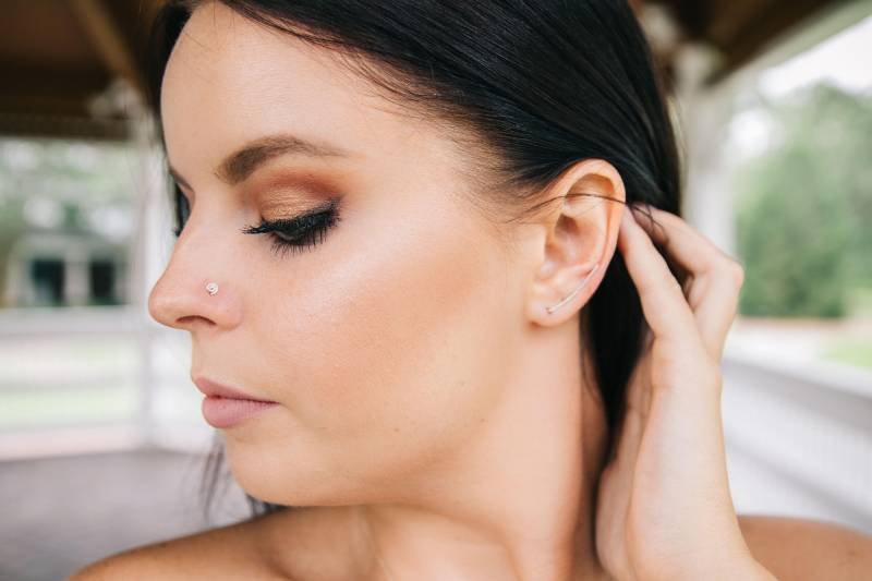 Spiral-Nasenstecker Aus Sterlingsilber - Gehämmerte Textur Mit L-Bend-Rücken Boho Minimalistisch Tragus Stud von ViaFrancesca