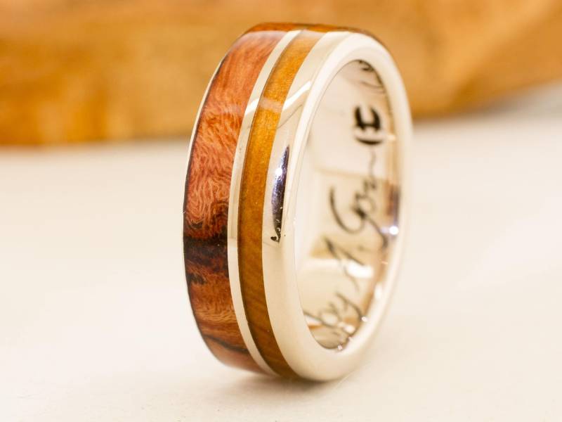 18 Karat Weißgoldring Mit Wacholder- Und Heidewurzeln - Ehering Aus Holz Weißgold Einzigartiger Massivgoldring von ViademonteJewelry
