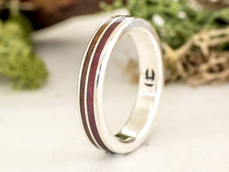Ring Aus Sterlingsilber Und Amaranth Walnussholz von ViademonteJewelry