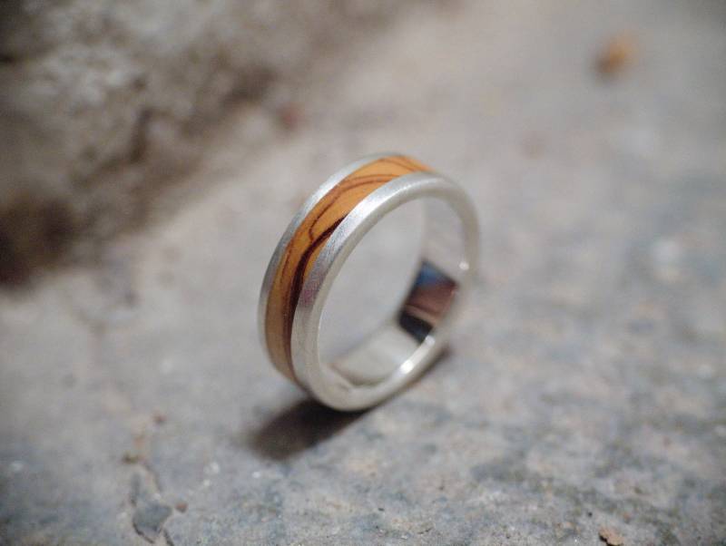 Silber Sterling Ring Und Matte Olive - Für Männer Frauen Jubiläumsring von ViademonteJewelry