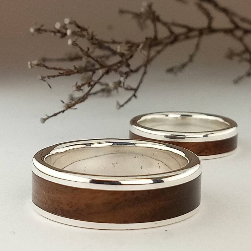 Walnuss Holz Und Silber Sterling Ringe - Herren Set Ehering von ViademonteJewelry