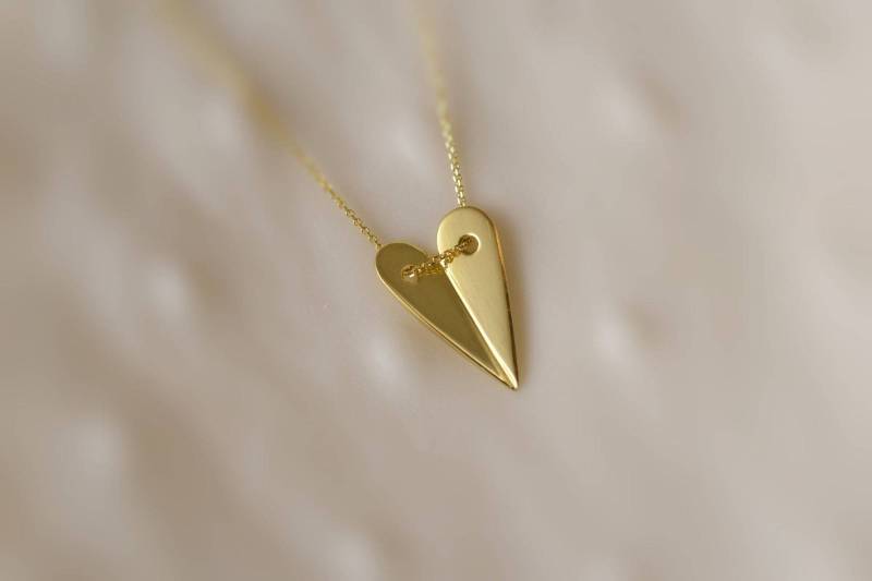 Personalisierte Herz Goldkette Massiv 18K Gold Halskette Mutter Tochter Erste Paar Personalisierte Herz Goldkette Massiv 18K Gold Halskette Mutter Tochter Erste Paar von ViazisJewelry