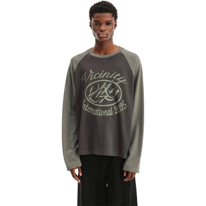 Vicinity Longsleeve International Longsleeve von Vicinity