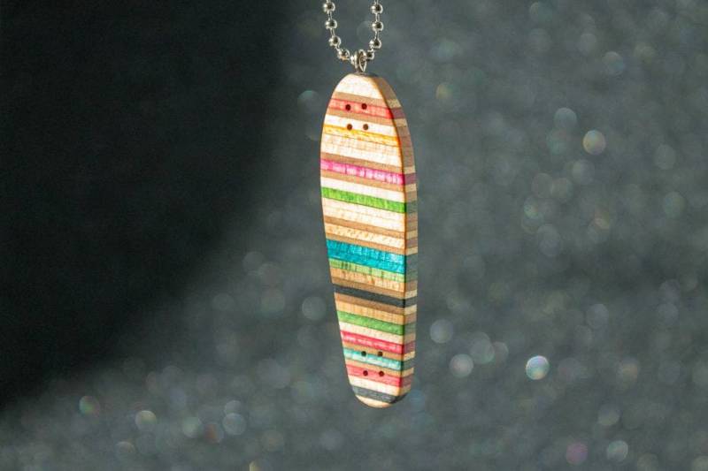 Halskette Cruiser - Recycled Skateboard -Handgefertigt Anhänger Wilhelmshaven von VictimBrand