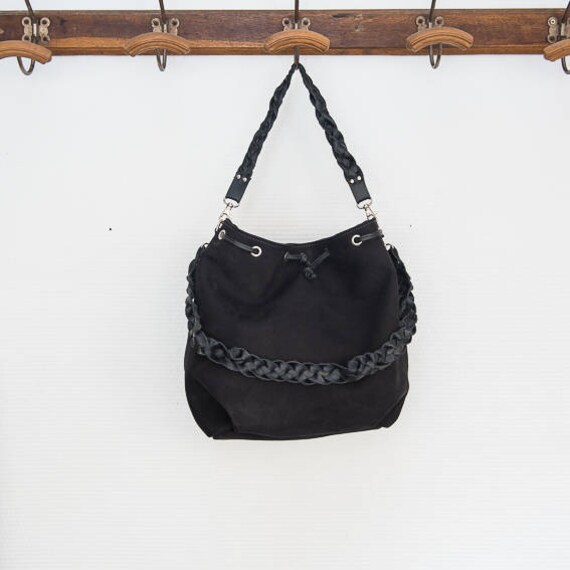 Léa Doppel Griff Tressees Nubuk Und Schwarze Ledertasche Léa Doppel Griff Tressees Nubuk Und Schwarze Ledertasche von VictoireDaumont