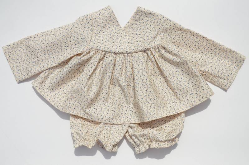 Baby Mädchen Outfit - Vintage Blumendruck Baumwolle von VictoriaGraceClothes