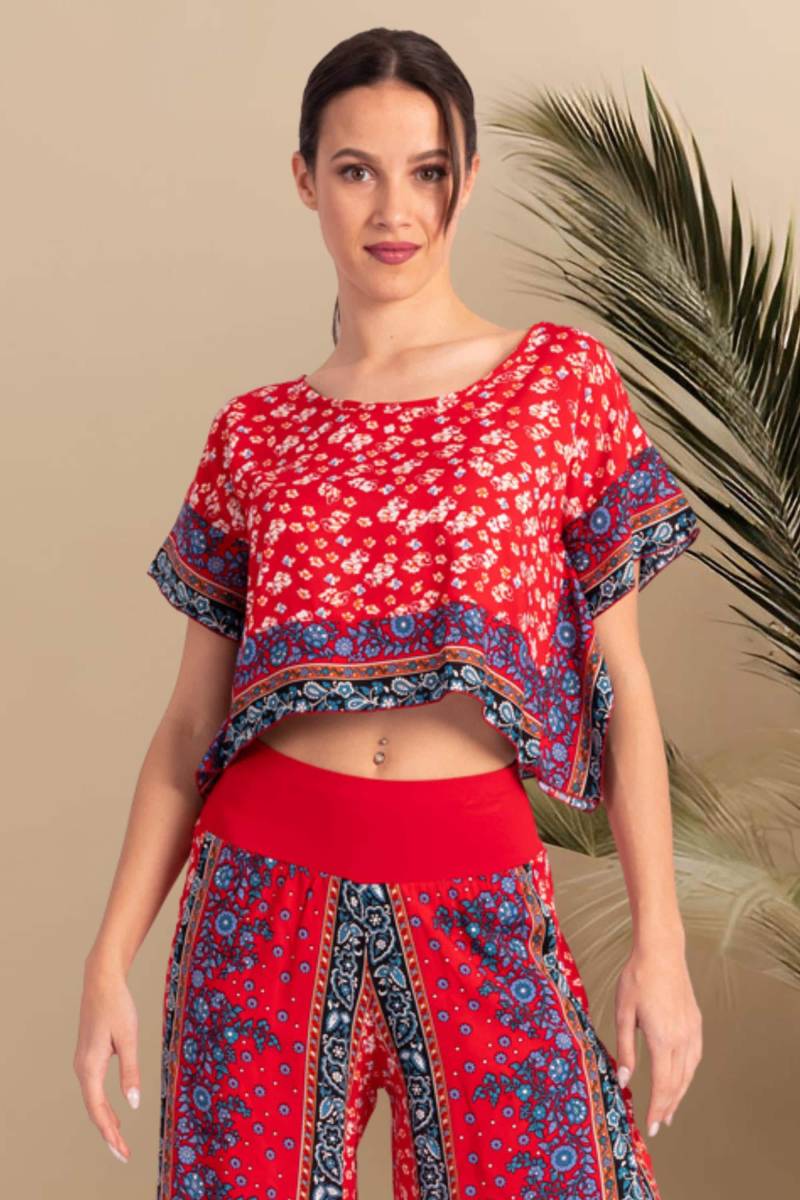 Leuchtendes Rotes Ethno Print Top, Blumen Boxy Crop Top Mit Kurzen Ärmeln, Boho Chic Locker Sitzendes Sommerurlaub Bequemes von VictoriaHaitoglou