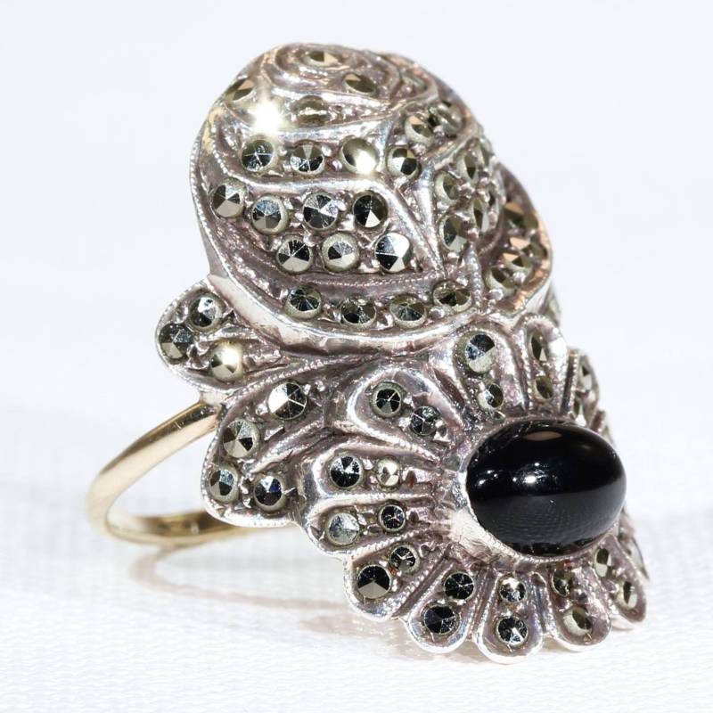 Art Deco Silber Markasit Onyx Ring Goldband Rose Daisy Blume von VictoriaSterling