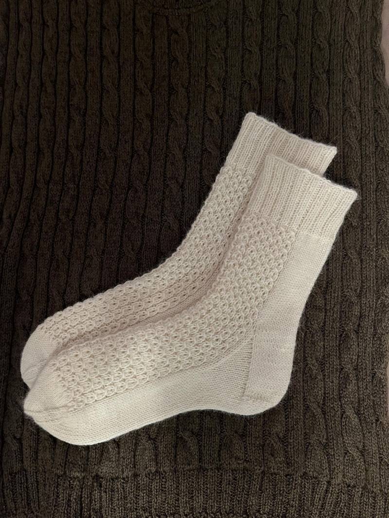 Handgestrickte Alpakasocken von VictoriaSwitzerland
