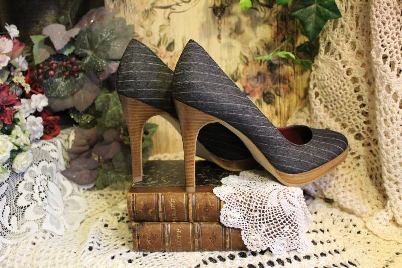 Damen Steve Müller Anspruchsvolle Pin Gestreifte Stiletto Pumps - Größe 8 1/2 M von VictorianChics