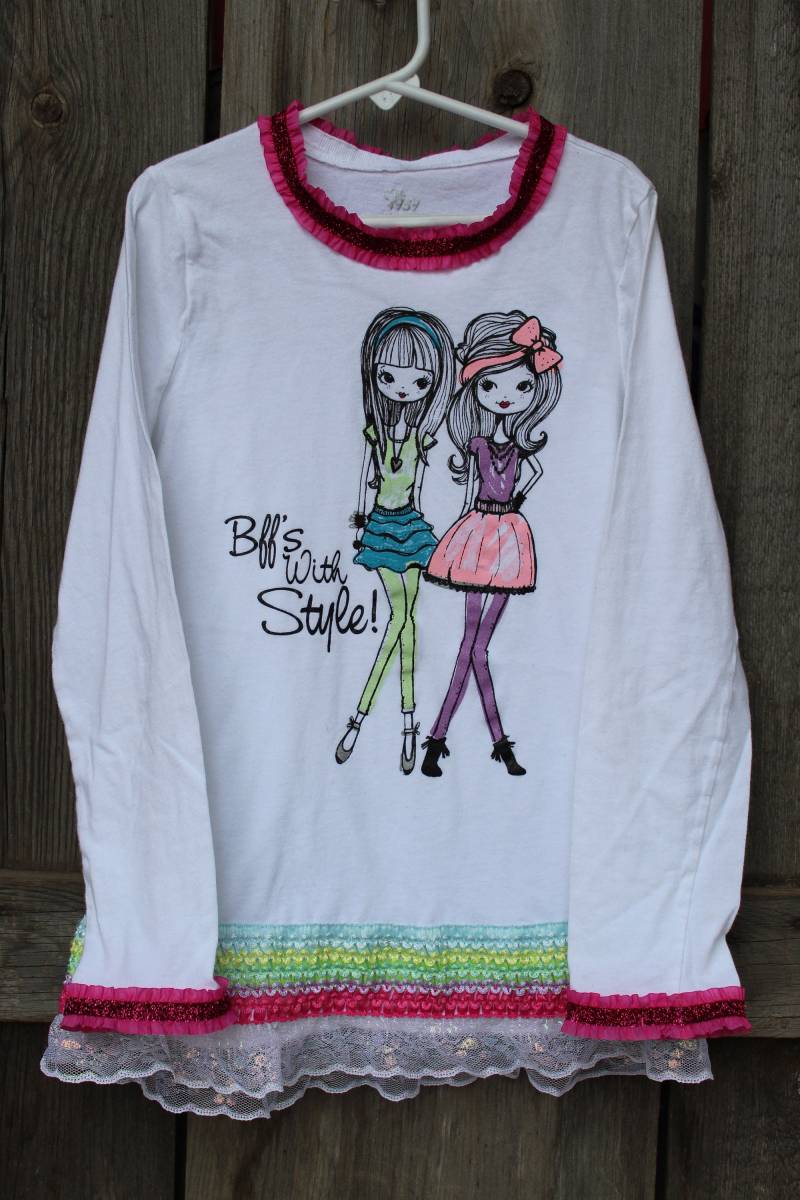 Mädchen Extravagant Stilvolle Weiße Langarm 100 % Baumwolle Shirt-Größe L-10/12 von VictorianChics