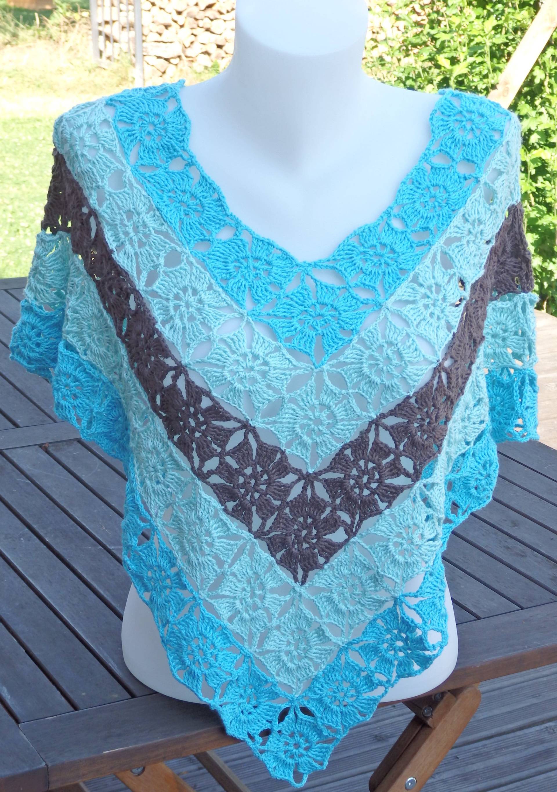Poncho "Caraibes" Häkeln, Türkisblaue Baumwolle Und Dunkelbraun von VictoriannesCreation