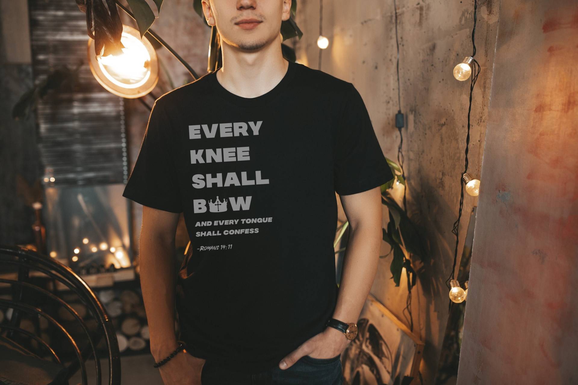 Jedes Knie Soll Schleife Shirt, Jede Zunge Wird Beichten, Bibel Krone T-Shirt, Römer, Jesus Christus Christliches Shirt von VictoryAttire