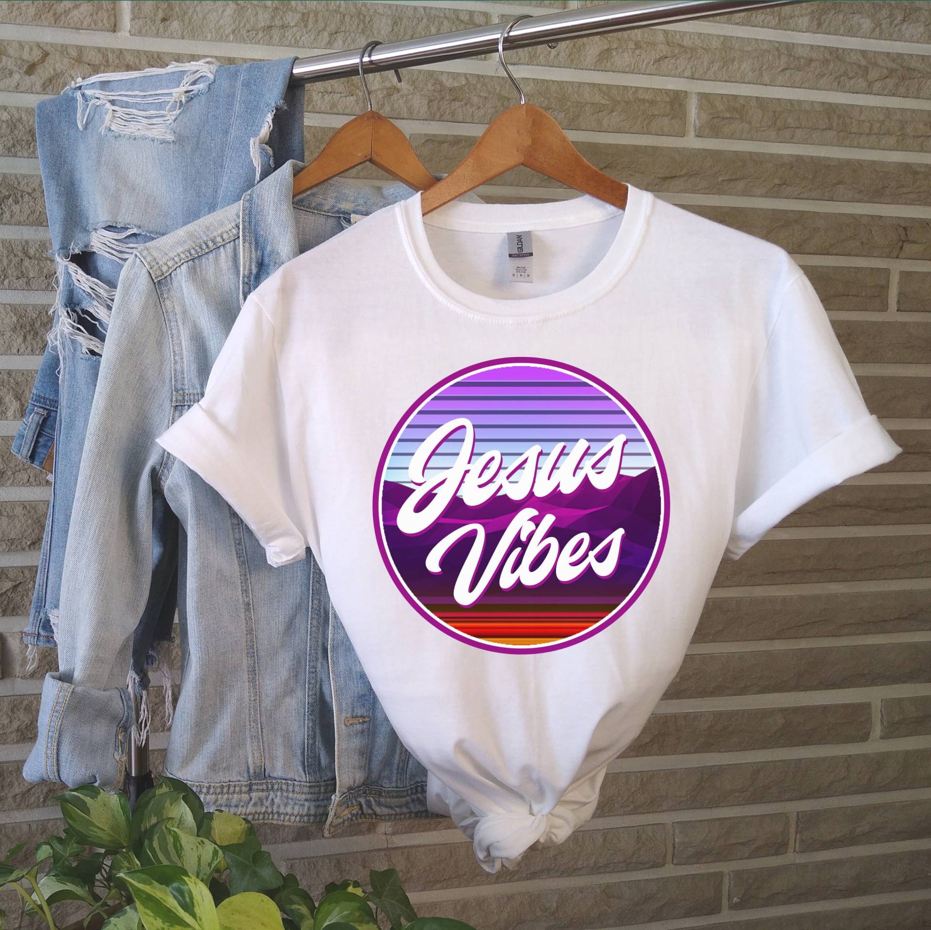 Jesus Vibes Shirt, T-Shirt, Vibes, Christliches Geschenk Für Sie, Retro Christliche Kleidung von VictoryAttire