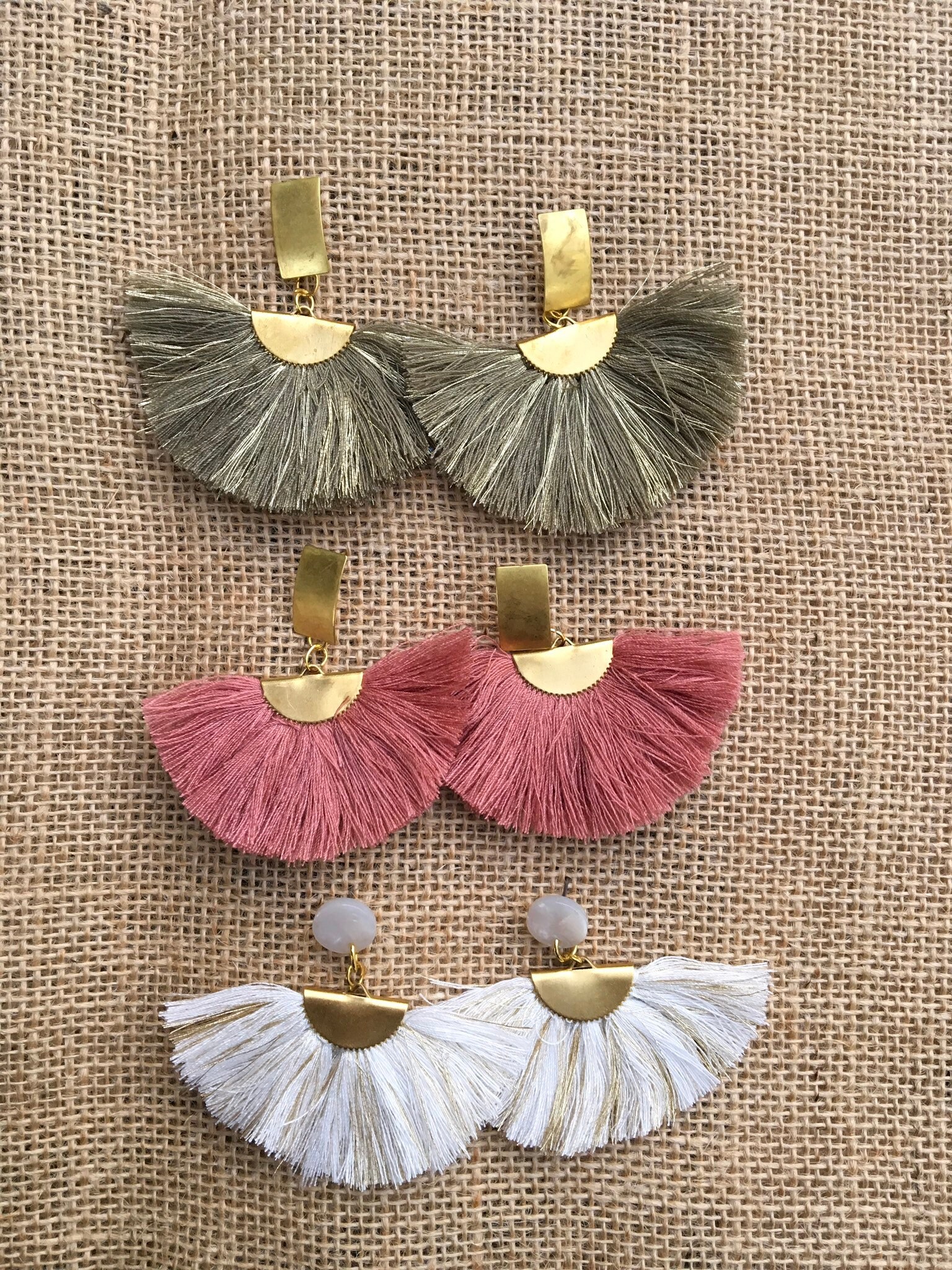 Lila Ohrringe von VidaBellaJewelryShop