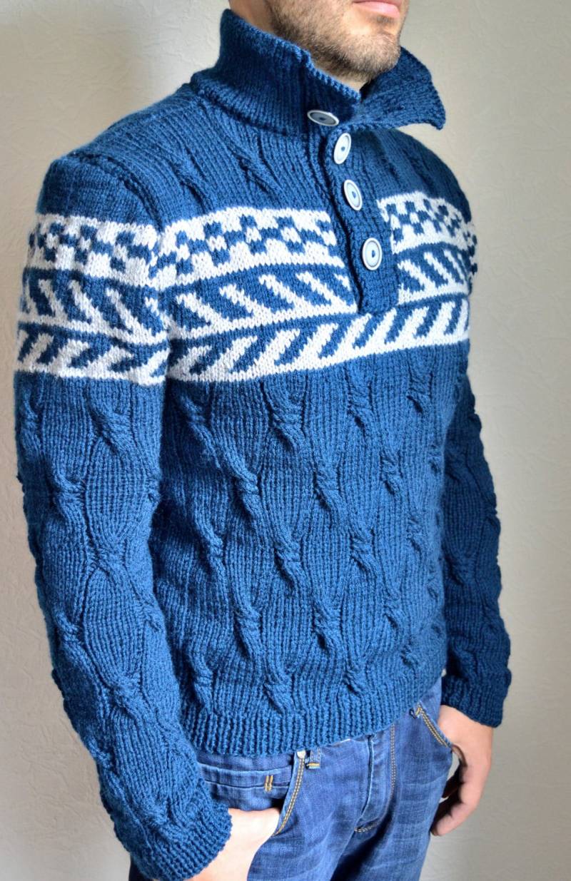 Handgestrickter Herrenpullover Aus Merinowolle von VidaKnitworks