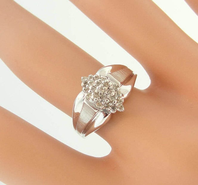 Diamant Cluster Ring Aus 750Er Weißgold von ViennaJewelryandCo