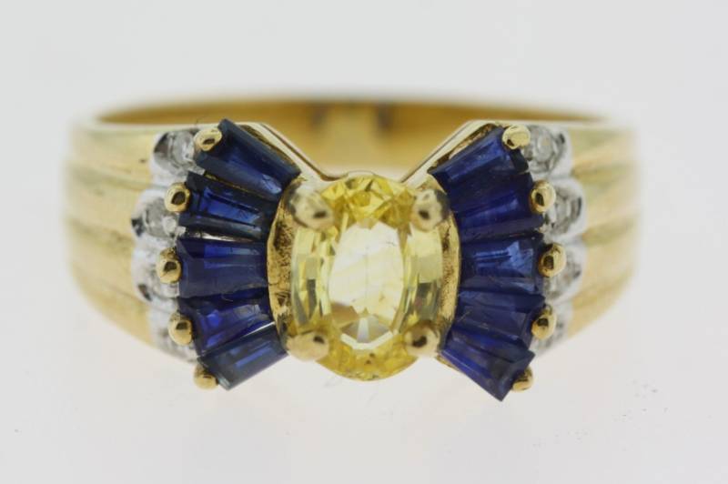 Gelber Saphir Diamant Akzent Ring in 14K Gold-Gelb von ViennaJewelryandCo