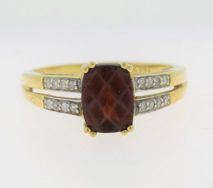 Granat Diamant Ring in 14K Gelbgold von ViennaJewelryandCo