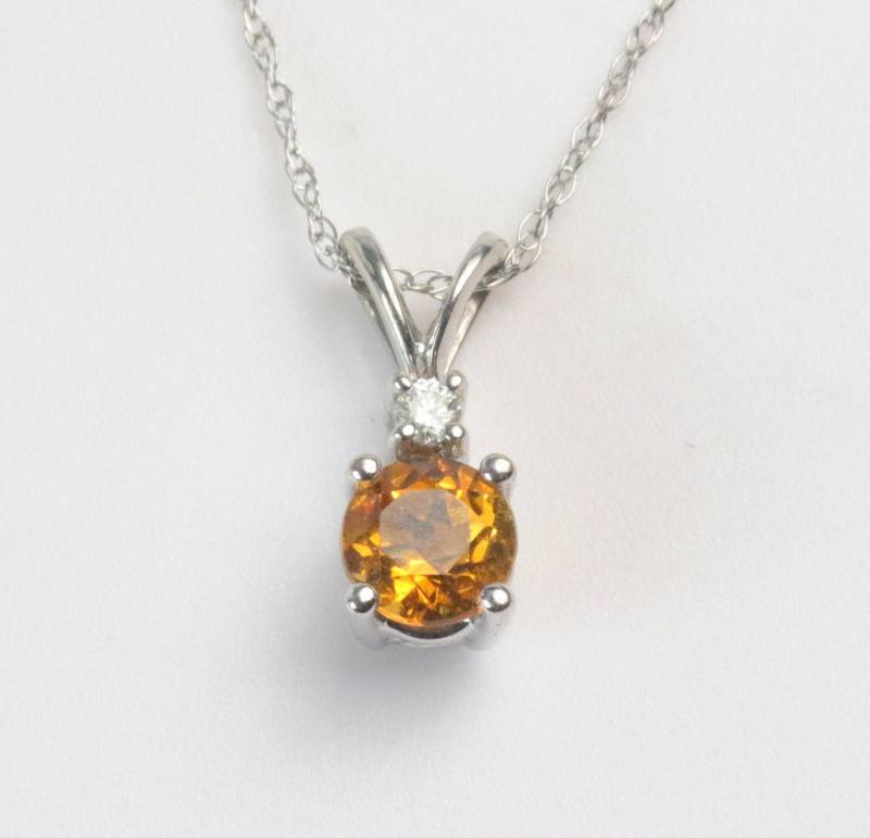 Runde Citrin Diamant Halskette - 18K Gold Edelstein von ViennaJewelryandCo