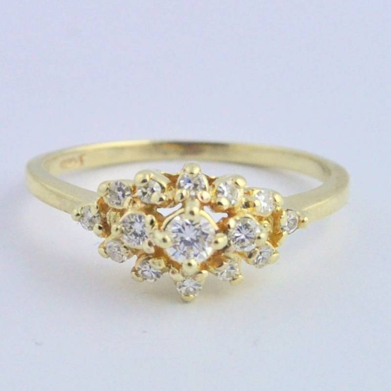 Vintage-Gestapelt Diamant Verlobungsring 14K Gelbgold von ViennaJewelryandCo