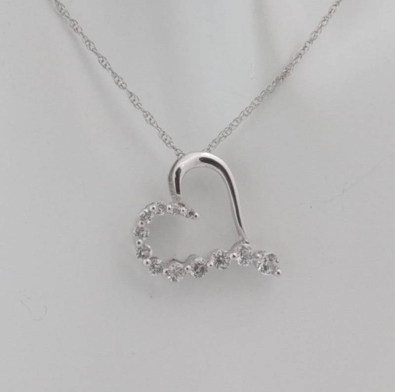 Vintage Offenes Herz Weißtopas Anhänger - 10K Weißgold von ViennaJewelryandCo