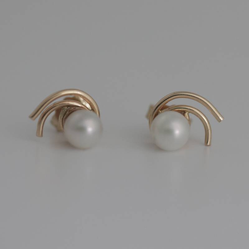 Vintage Ohrstecker Perlen - 14K Gelbgold von ViennaJewelryandCo