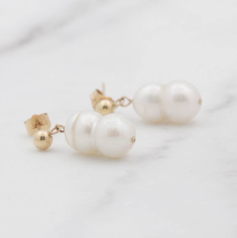 Vintage Süßwasser Perle Tropfen Ohrringe 14K Gelbgold von ViennaJewelryandCo