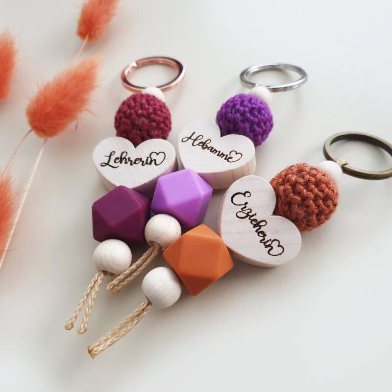 Personalisierter Schlüsselanhänger Mit Herz | Das Perfekte Abschiedsgeschenk Für Erzieherin Lehrerin Hebamme Bunt von Vierimade