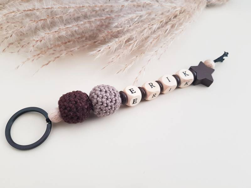 Schlüsselanhänger Personalisiert | Mit Name Stern Braun Taschenanhänger Rucksackanhänger Schulranzen Gehäkelt Freie Farbwahl von Vierimade