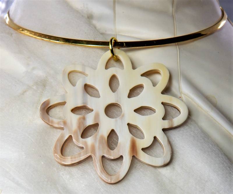 Anhänger Handmade Bio Büffelhorn Anhänger Handmade Bio Büffelhorn von Vietuscrafts