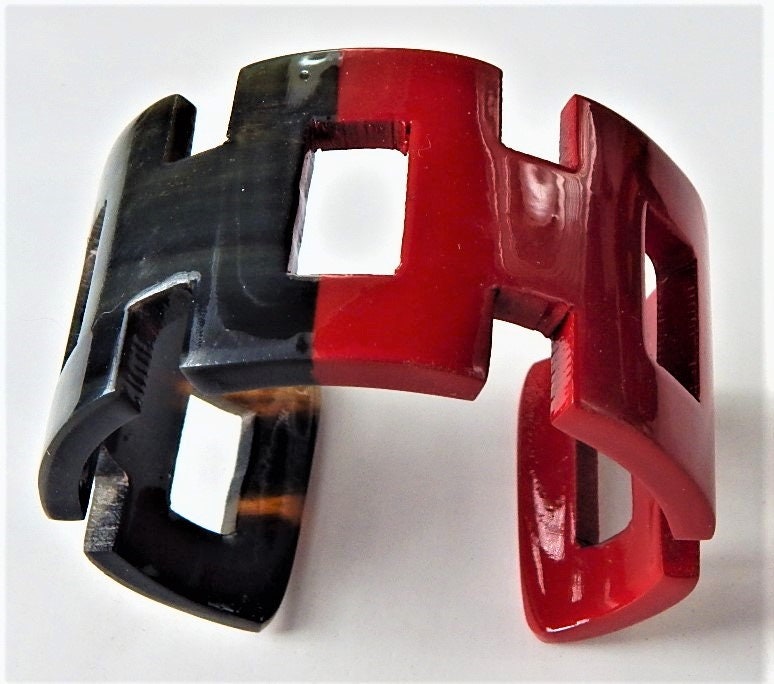 Handgemachte Stulpe Bio Büffel Horn Lack Vhbr152 Handgemachte Stulpe Bio Büffel Horn Lack Vhbr152 von Vietuscrafts