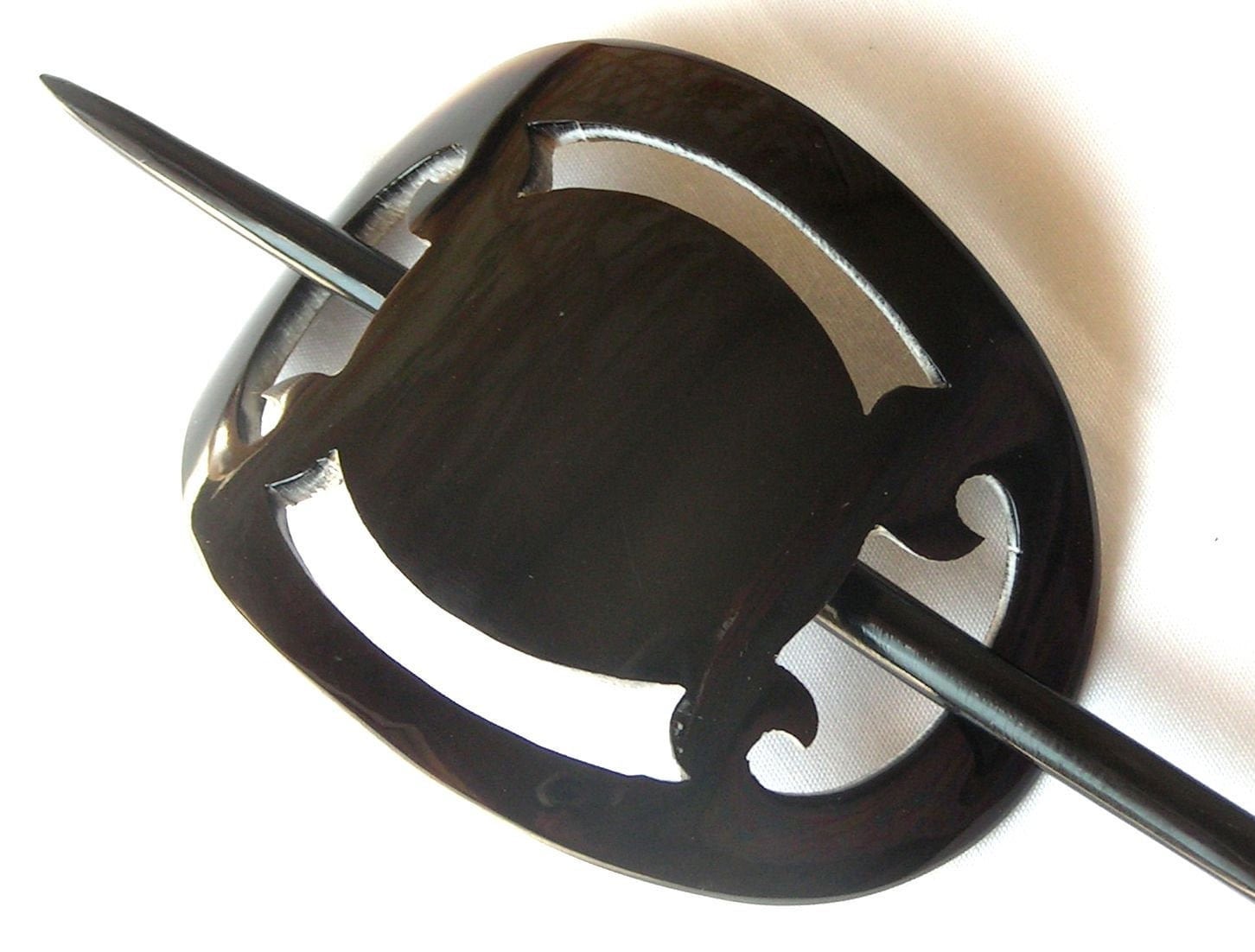 Handmade Bio Horn Lack Schildkröte Haarspange Handmade Bio Horn Lack Schildkröte Haarspange von Vietuscrafts