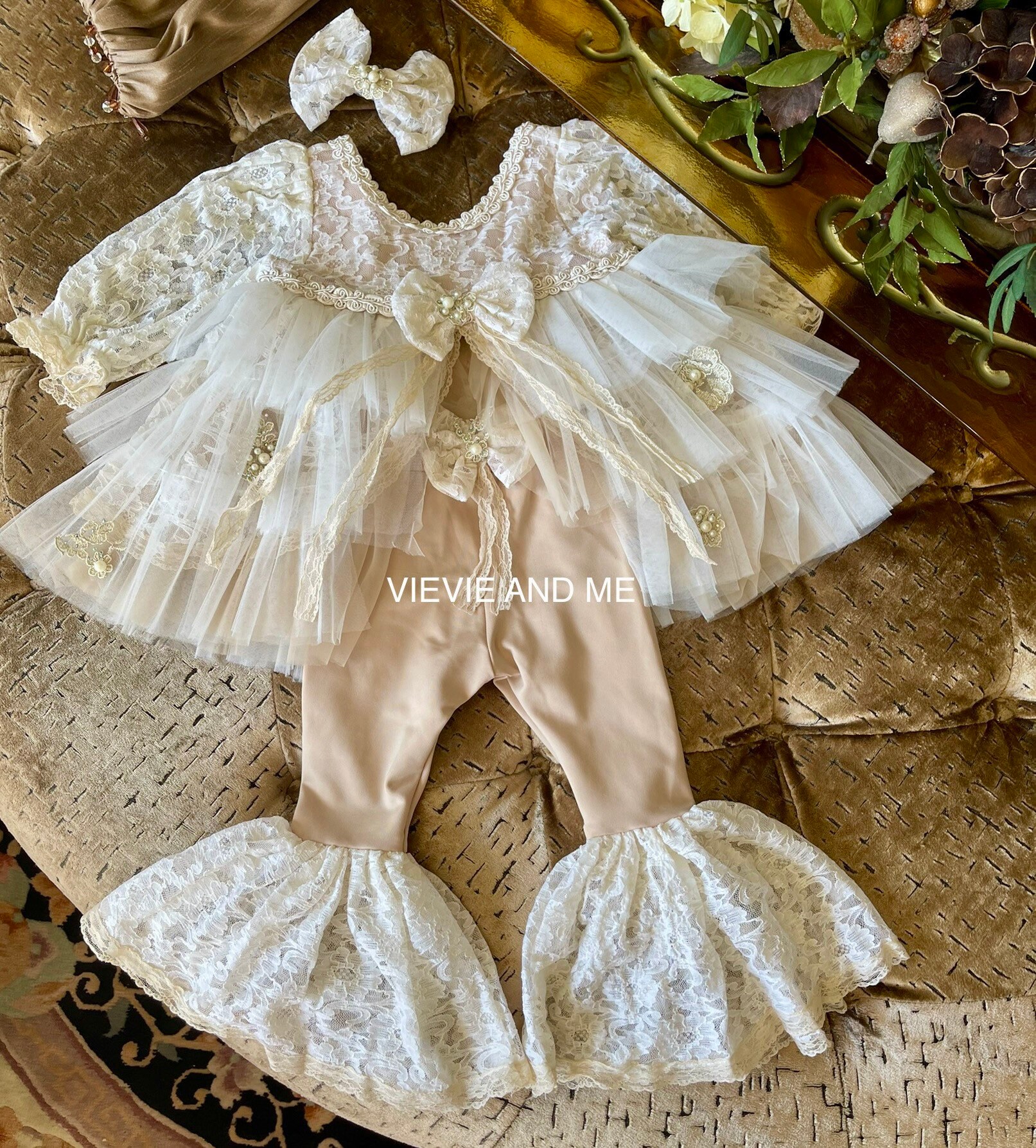 Victoria Lace Outfit | Vintage Spitze Mädchen von VievieandMe