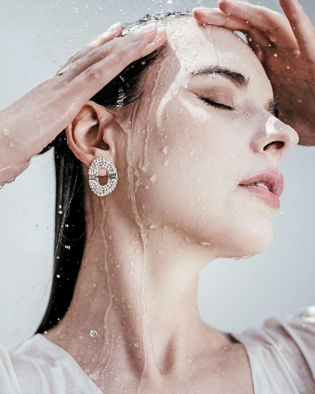 Kaia Ohrringe, Große Silber Ellipse Einzigartige Oval Ohrstecker, Moderne Statement Ohrringe von VikaMayzelJewelry