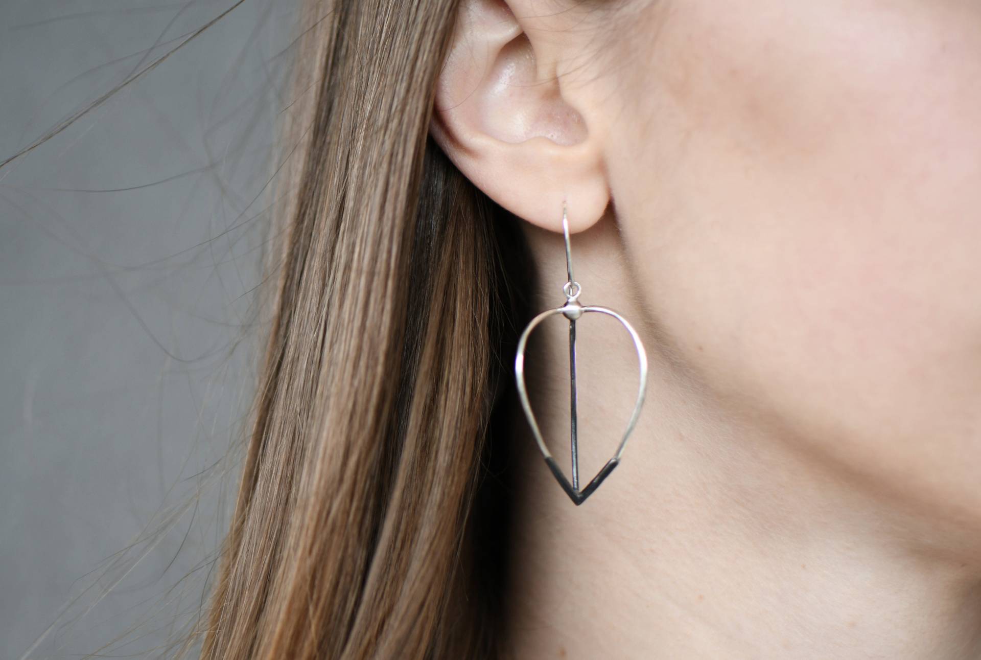 Silber Ohrringe, Cocktail Lange Oxidierte Statement Minimalist Geometrisch von VikaMayzelJewelry