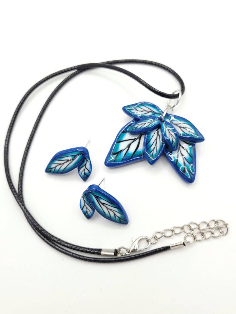 Schmuckset, Halskette + Ohrstecker Blätter Style von VikasCreativeWorld