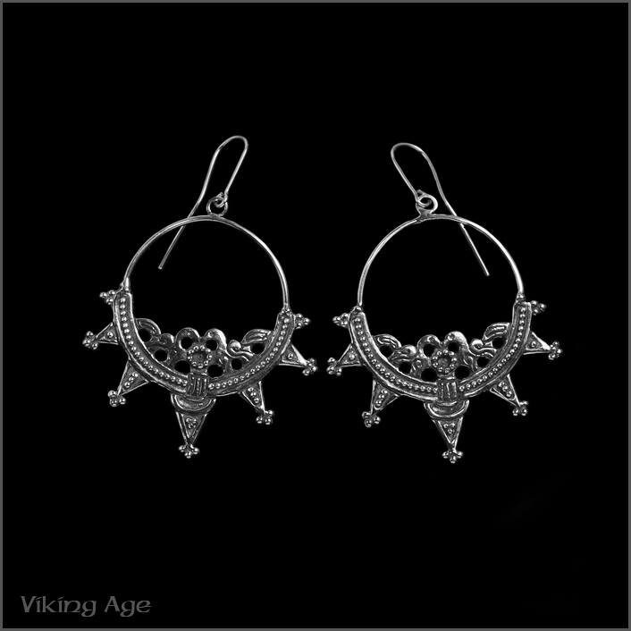 Silberohrhänger Aus Großmähren Silberohrhänger Aus Großmähren von VikingAgeStore