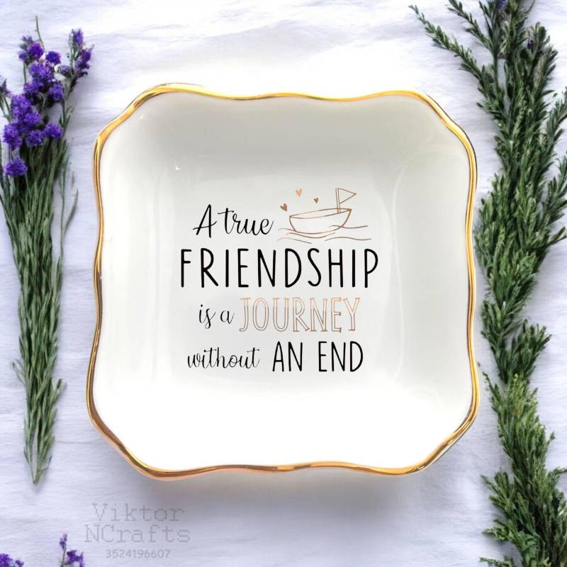 Eine Wahre Freundschaft Ist Eine Reise Ring Teller, Freund Geburtstagsgeschenk, Brautjungfer Geschenk von ViktorNCrafts