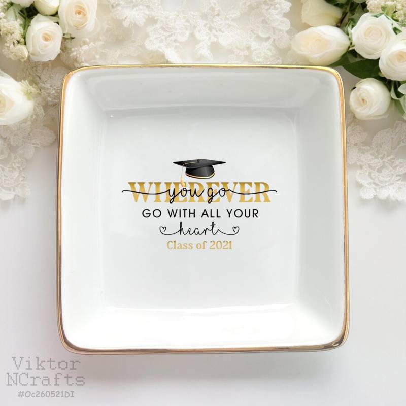 Personalisierte Abschlussring Schale, Klasse Von 2025, Glückwunschgeschenk Für Sie von ViktorNCrafts