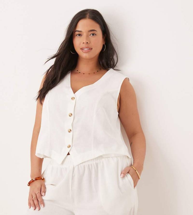 VILA Curve - Kurze, elegante Weste in Weiß, Kombiteil von Vila Curve