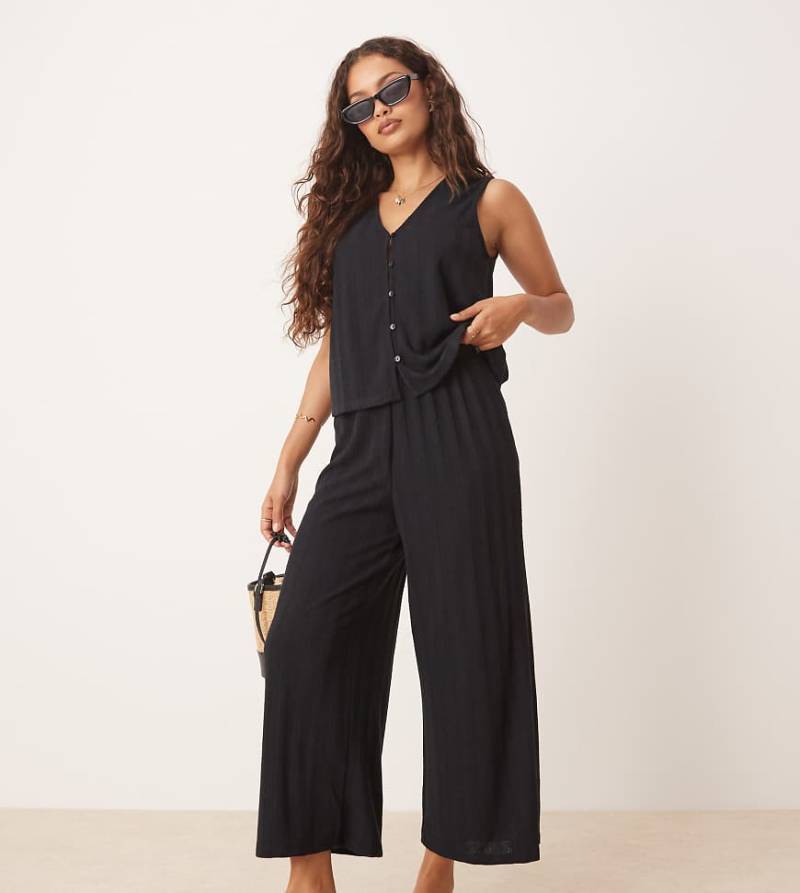 VILA Petite - Leichte Strickhose in Schwarz mit weitem Bein, Kombiteil von Vila Petite