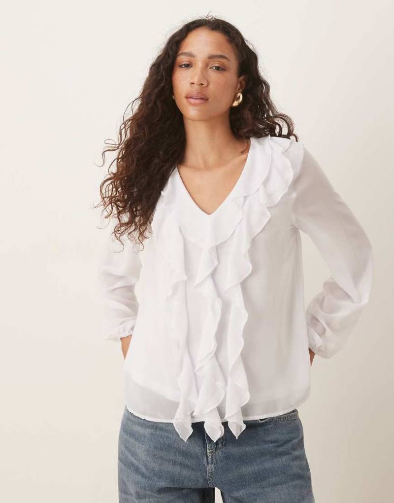 VILA - Bluse aus Webstoff in Weiß mit Rüschenborte von Vila
