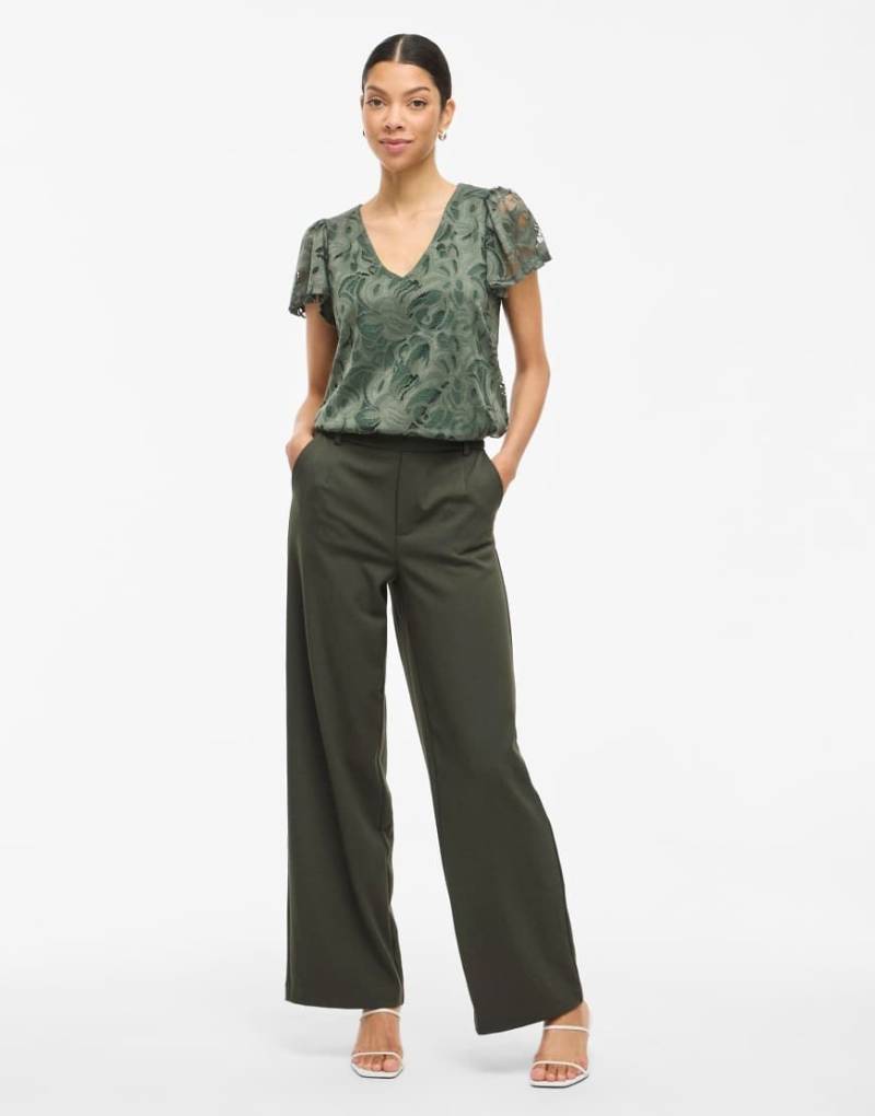 VILA - Hose in Schlammgrün mit weitem Bein von Vila