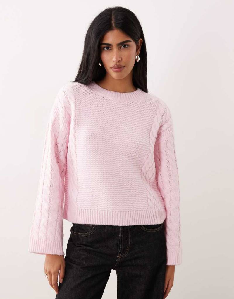 Vila - Grobmaschiger Zopfstrickpullover in Hellrosa-Rot von Vila