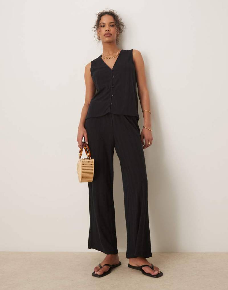 Vila - Leichte Strickhose in Schwarz mit weitem Bein, Kombiteil von Vila